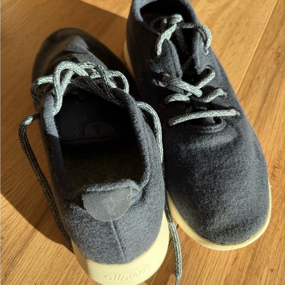 Allbirds Men's Wool Runners - Navy / Cream - Size 9 - Picture 8 of 9